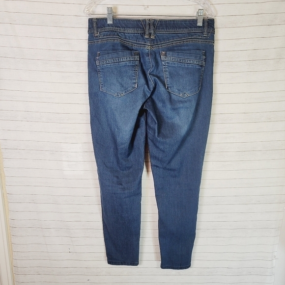 DEMOCRACY "AB" TECHNOLOGY MEDIUM DARK WASH JEANS, SZ 10 - Picture 9 of 10